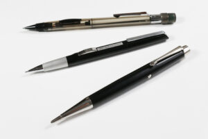 Read more about the article Mechanical Pencil Month – Day 11: Side-knock pencils