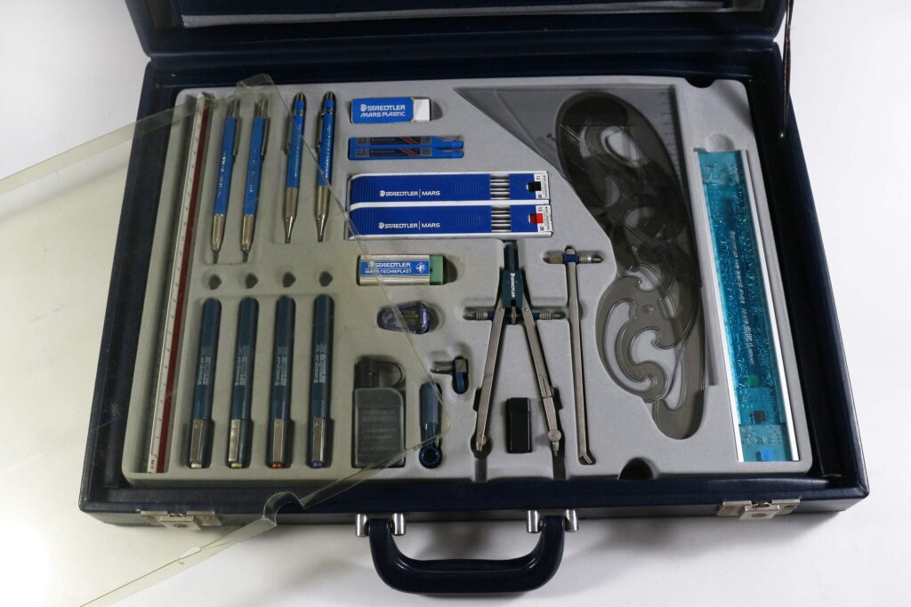 Staedtler Mars drawing case 670 A3 briefcase with transparent plastic cover removed